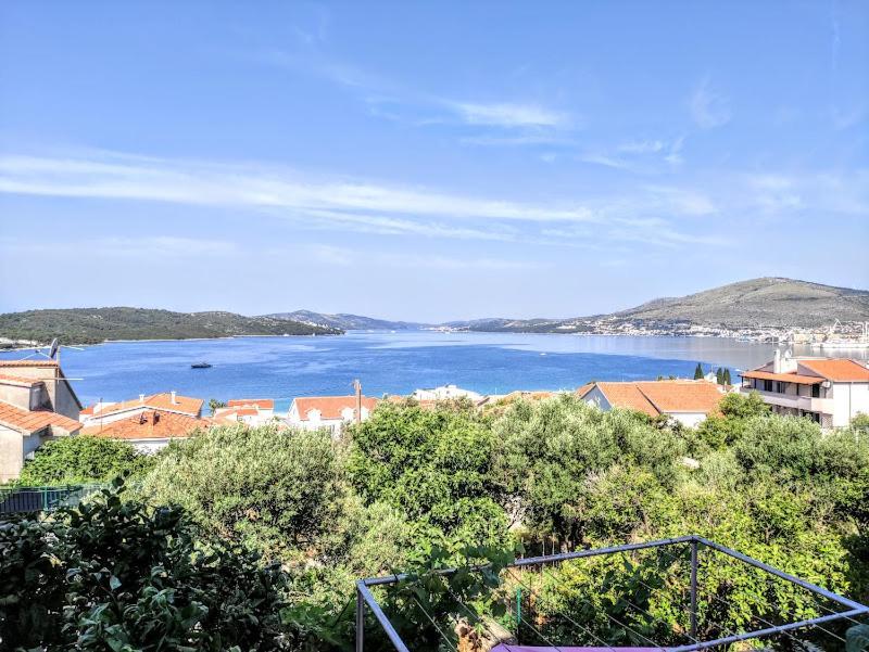Apartmani Mila A1 & A2 & 3 Trogir Exteriör bild