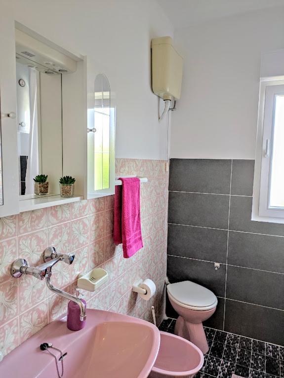 Apartmani Mila A1 & A2 & 3 Trogir Exteriör bild